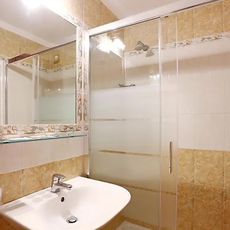 Adorasuite Panzió Róma