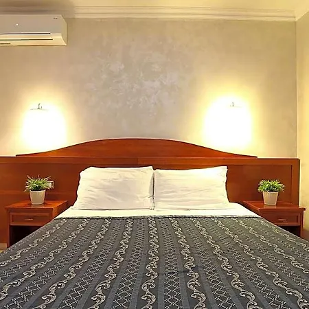 Bed & Breakfast Adorasuite 3*
