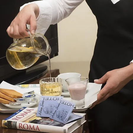 Frühstückspension Adorasuite 3*