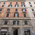 Adorasuite Bed & Breakfast